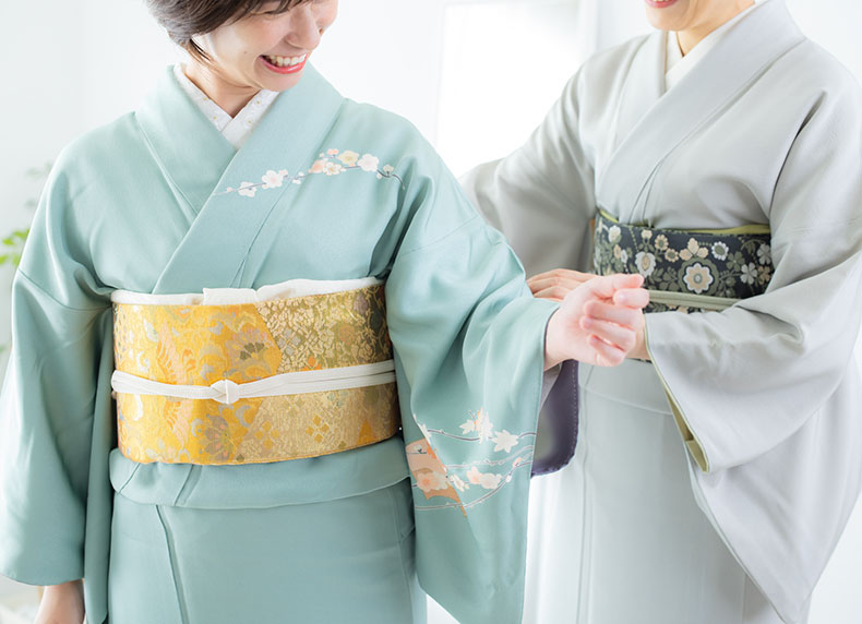 Kimono trang trọng lịch sự