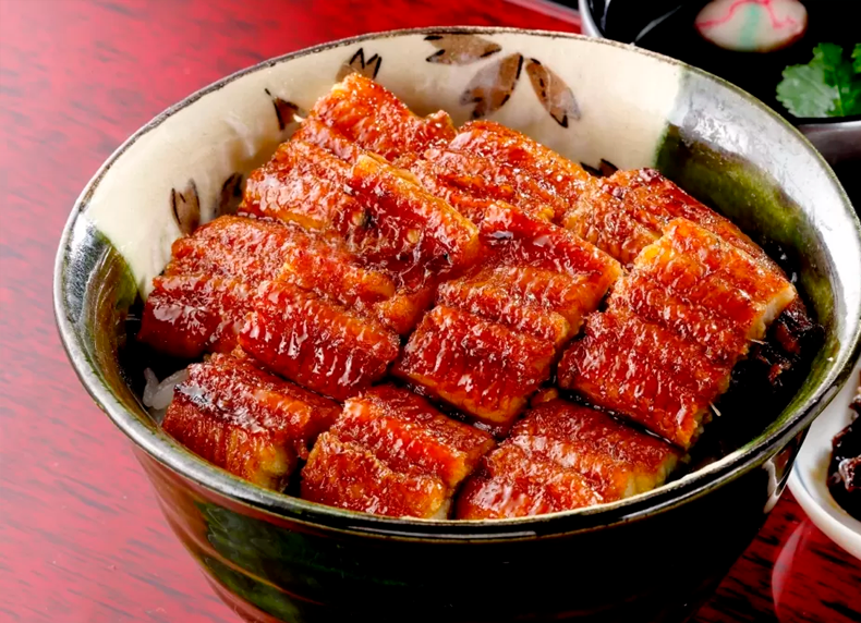 huong-dan-thuong-thuc-com-luon-nuong-aichi-tai-nhat-ban