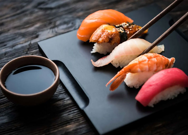 Sushi phổ biến ở Nhật Bản: Những lưu ý quan trọng khi thưởng thức